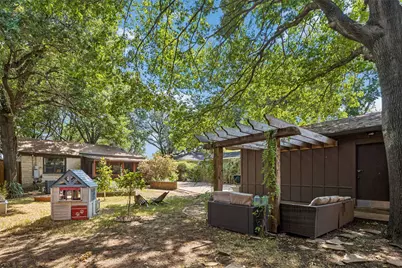 2127 Leander Drive, Dallas, TX 75211 - Photo 21