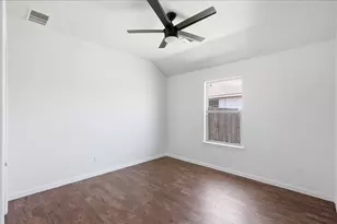 780 Countryside Dr, Aubrey, TX 76227 - Photo 17