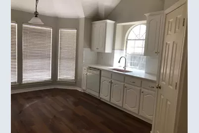1406 Oxford Drive, Mansfield, TX 76063 - Photo 3