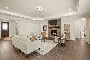 9113 Bluewater Wy, McKinney, TX 75071 - Photo 13