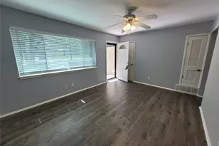 3233 Hiawatha Trail, Lake Worth, TX 76135 - Photo 3