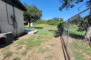 3233 Hiawatha Trail, Lake Worth, TX 76135 - Photo 15