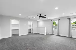 13726 Peyton Dr, Dallas, TX 75240 - Photo 29