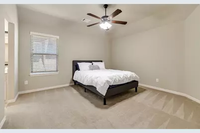 2029 N Hill Drive, Irving, TX 75038 - Photo 31