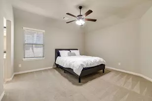 2029 N Hill Dr, Irving, TX 75038 - Photo 31