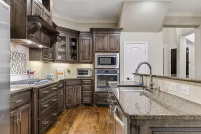 2029 N Hill Drive, Irving, TX 75038 - Photo 15