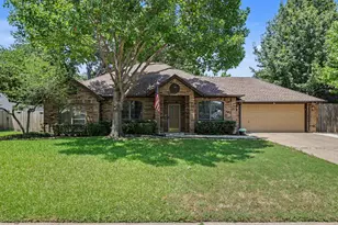 2421 Cornell Dr, Flower Mound, TX 75022 - Photo 1