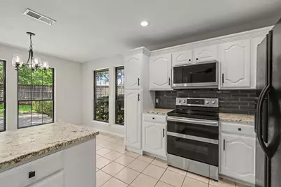 2421 Cornell Drive, Flower Mound, TX 75022 - Photo 9