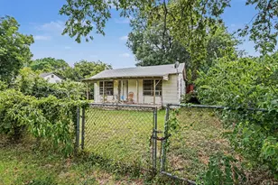 4212 Brady Dr, Fort Worth, TX 76119 - Photo 3