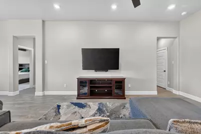 1720 River Bend Road, Burleson, TX 76028 - Photo 11