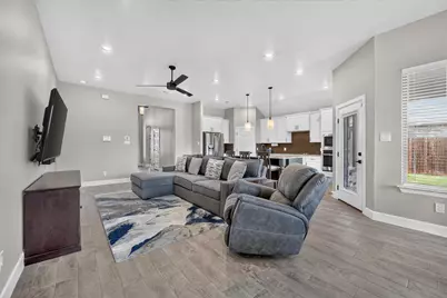 1720 River Bend Road, Burleson, TX 76028 - Photo 9