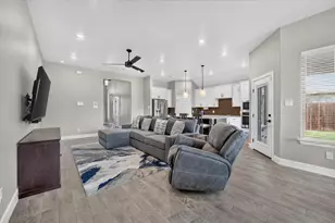 1720 River Bend Rd, Burleson, TX 76028 - Photo 9