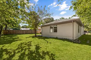 3035 Mark Twain Dr, Farmers Branch, TX 75234 - Photo 39