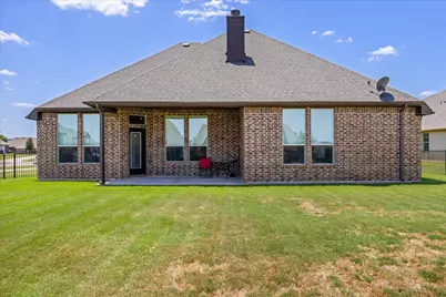 509 River Bank Court, Granbury, TX 76049 - Photo 33