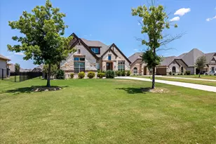 509 River Bank Ct, Granbury, TX 76049 - Photo 3
