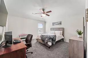 10608 Plumlee Ln, Aubrey, TX 76227 - Photo 27