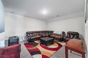 10608 Plumlee Ln, Aubrey, TX 76227 - Photo 23