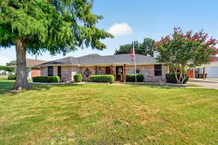 403 Sunset Dr, Crandall, TX 75114 - Photo 3