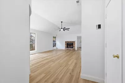 8812 Sabinas Trail, Fort Worth, TX 76118 - Photo 5