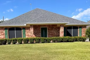 1825 Glenway Dr, Sherman, TX 75092 - Photo 1