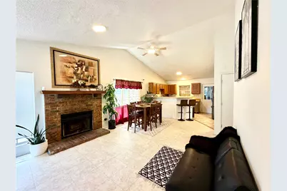 817 Colchester Drive, Mesquite, TX 75149 - Photo 3