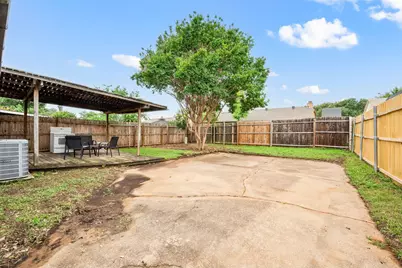 2911 Post Oak Drive, Euless, TX 76039 - Photo 23