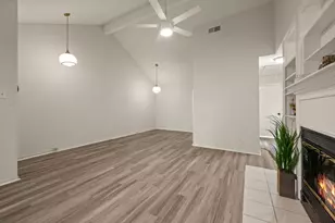 2911 Post Oak Dr, Euless, TX 76039 - Photo 7