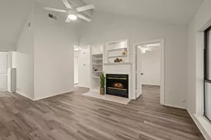 2911 Post Oak Dr, Euless, TX 76039 - Photo 5