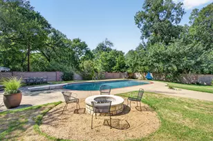 1709 Bluebonnet Dr, Fort Worth, TX 76111 - Photo 33