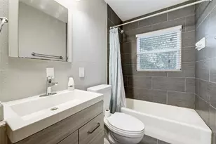 802 E Dallas St, Mansfield, TX 76063 - Photo 15