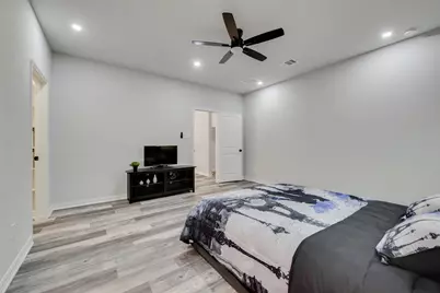 4212 Balch Drive, Dallas, TX 75216 - Photo 9