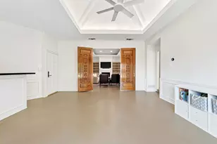 10101 Bridgegate Ln, Dallas, TX 75243 - Photo 17