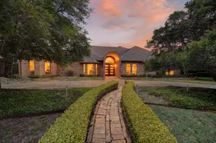 10101 Bridgegate Ln, Dallas, TX 75243 - Photo 1