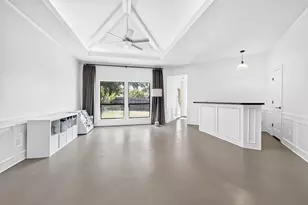 10101 Bridgegate Ln, Dallas, TX 75243 - Photo 19