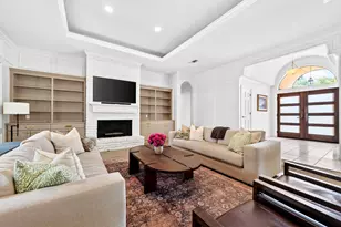 10101 Bridgegate Ln, Dallas, TX 75243 - Photo 13