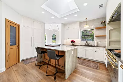 10101 Bridgegate Lane, Dallas, TX 75243 - Photo 3