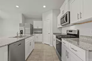 549 Bronze Circle, Springtown, TX 76082 - Photo 5