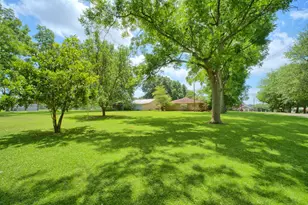 731 Pecan Estates Loop, Hemphill, TX 75948 - Photo 31