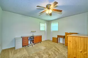 731 Pecan Estates Loop, Hemphill, TX 75948 - Photo 17