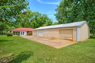 731 Pecan Estates Loop, Hemphill, TX 75948 - Photo 5