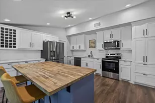 127 Pinnacle Club Dr, Mabank, TX 75156 - Photo 11