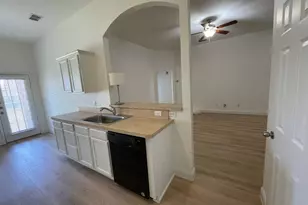 2049 Sunny Side Dr, Little Elm, TX 75068 - Photo 5