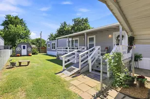 128 Valerie Ln, Sherman, TX 75092 - Photo 3