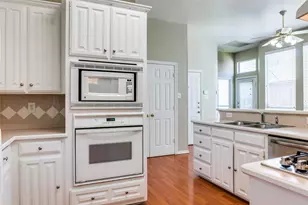 3940 Stockton Ln, Dallas, TX 75287 - Photo 7
