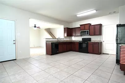 344 Magnolia Drive, Princeton, TX 75407 - Photo 7
