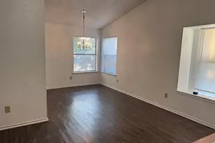 500 Island Ct, Irving, TX 75060 - Photo 11