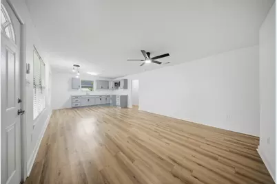 500 S 4th Street, Bonham, TX 75418 - Photo 11