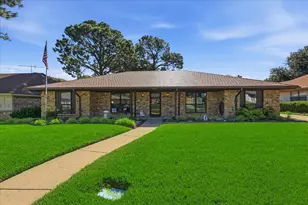 2509 Radcliffe Dr, Arlington, TX 76012 - Photo 1