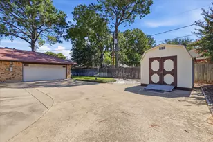 2509 Radcliffe Dr, Arlington, TX 76012 - Photo 29