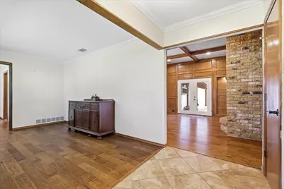 2509 Radcliffe Drive, Arlington, TX 76012 - Photo 5